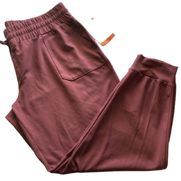 mondetta pants with pockets